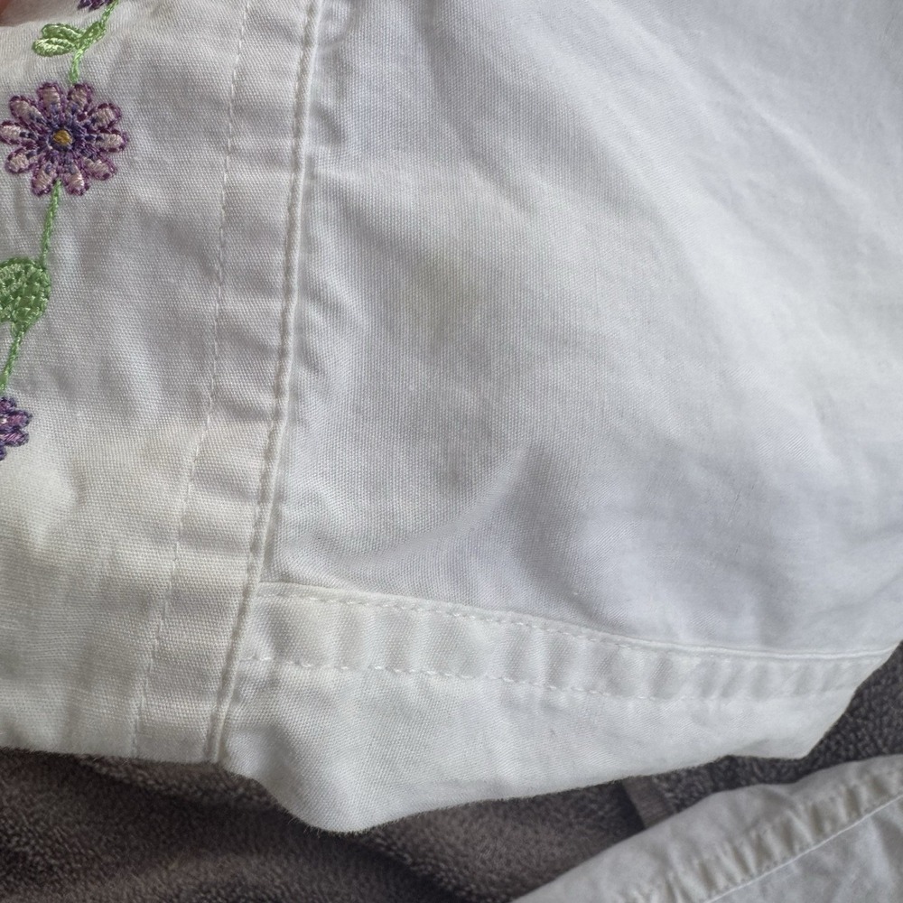 Vintage Disney Store Lady Embroidered Button Shirt Womens 2X Cotton White - Picture 9 of 13